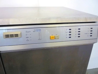 Q12436E - Çamaşır makinesi MIELE G7783 CD'si