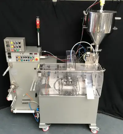 J15949D - VOLPAK S-90 Sachet filler for Liquids