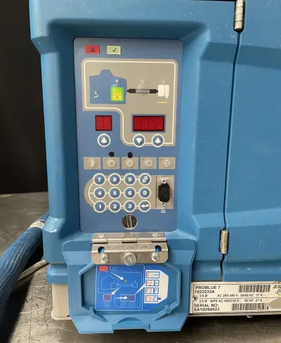 N16424D - NORDSON Pro Blue 4 / 7Gluing machine